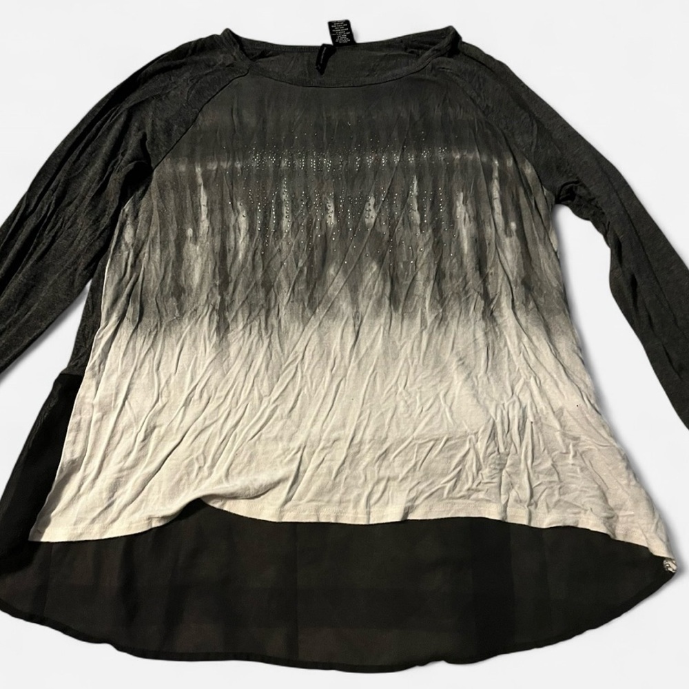 New Directions Long Sleeve Tee Gray-White Ombre-Sparkle Detail-Sheer Lower Back